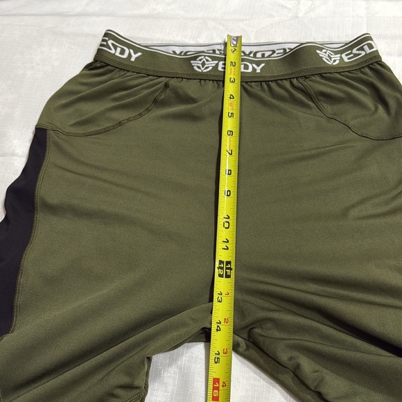 (L2) ESDY Men's Long Johns Thermal Underwear
Super Soft Fleece Lined, Size L - Picture 7 of 11